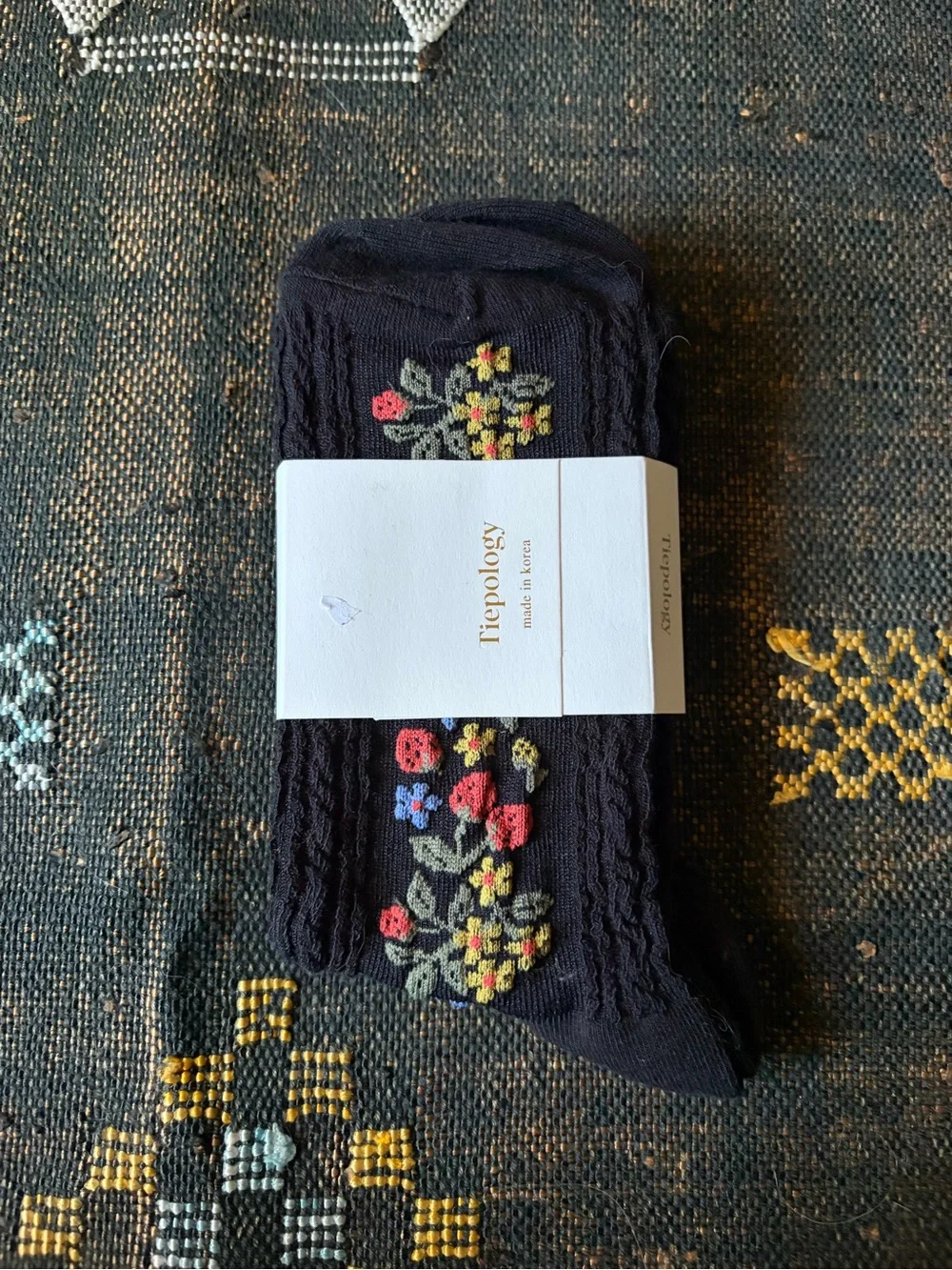 Tiepology nwt socks